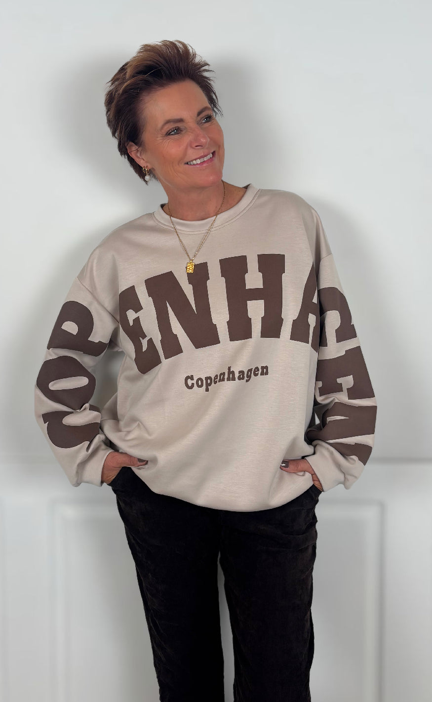 Marta Du Chateau Sweatshirt - Hibiscus - Beige